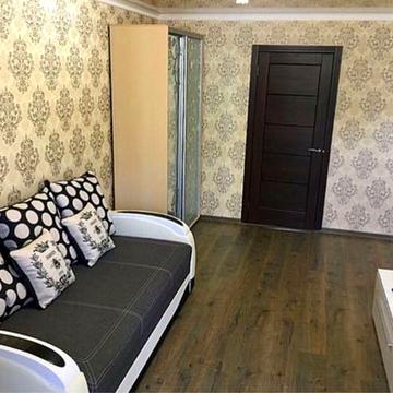 Продаж двокімнатної квартири вул Героїв Маріуполя 7