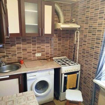 Празька вул., 20