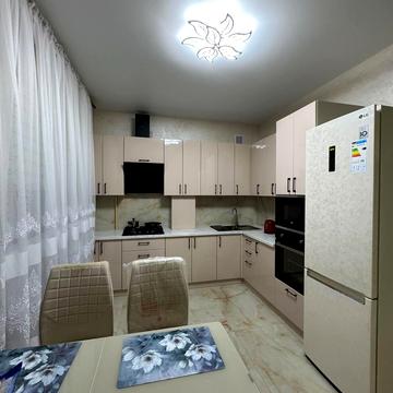 Карпа Валовня вул., 18/1