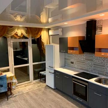 Полковника Гуляєва просп. (Маршала Жукова), 111