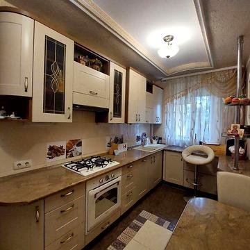 Продаж 3к Квартира Новочерчицька вулиця