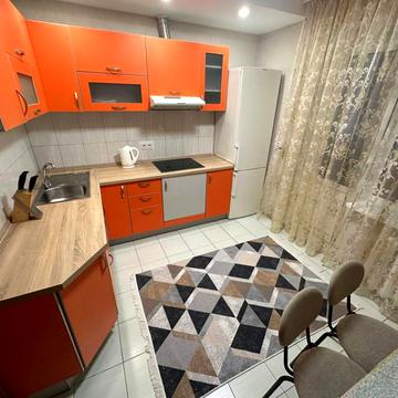 Драгоманова вул., 1-К