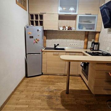 Бутишів пров. (Андрія Іванова вул.), 21