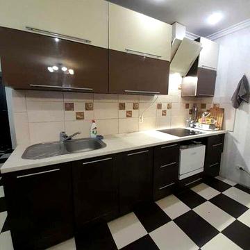 Чайки, 2к квартира площею 77м², гардеробна, балкон, поверх 15/16