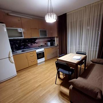 Здам 1к квартиру 46м2 вул.Освіти 4,біля школи