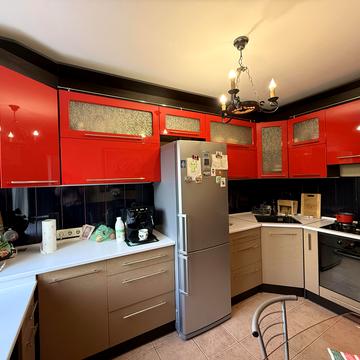 Героїв 128-ї Бригади вул., 111