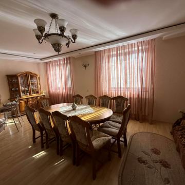 Загорська вул., 111