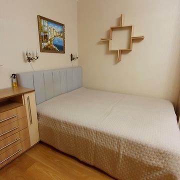 Драгоманова вул., 1-Г