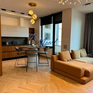 Ділова вул. (Димитрова), 1/2