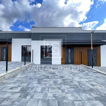 Весняна вул.