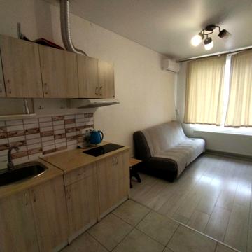 Миколи Боровського вул., 37