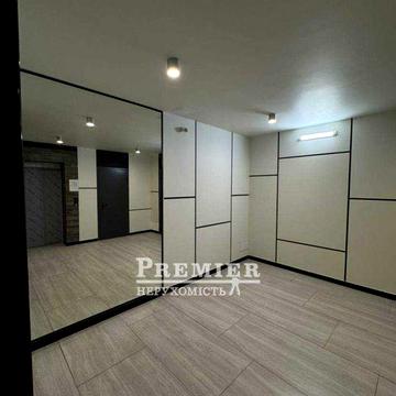 Продам 2-кімнатну квартиру 84 кв.м