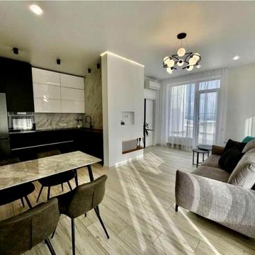 Валерія Самофалова вул. (Каманіна), 20