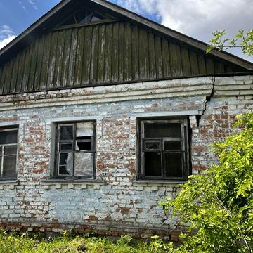 Продам частину будинку на Садовій