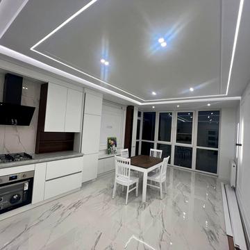 Львівська, 33Б