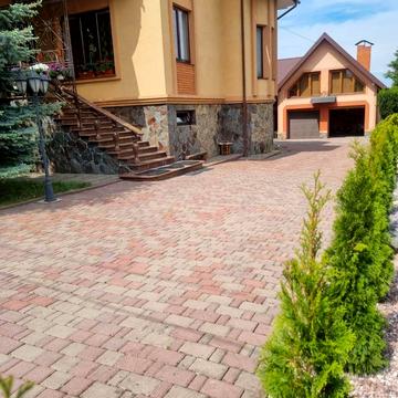 Самостійна, 1