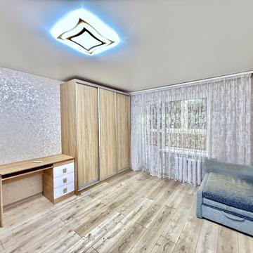 Райдужна вул., 13-В