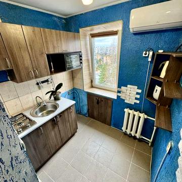 Продаж або обмін квартири Добровольського 28