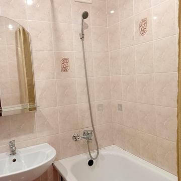 Віталія Вергая вул. (Маршала Батицького), 18