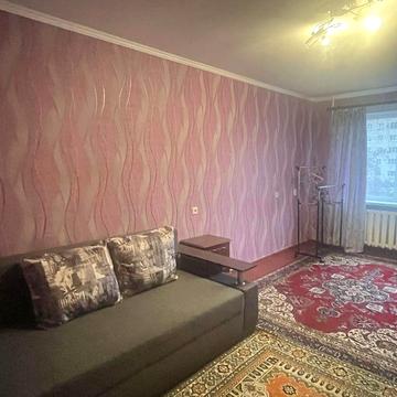 Здам 2-кімнатну квартиру , 4 поверх. На тривалий термін.