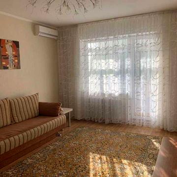 Сдаётся 1-ком. квартира ул. Янтарная, 42