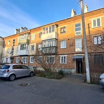 Продаж 3км.квартири. 57 м². Індивідуальне. Центр. Цегляний будинок