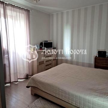 Бориспільська вул., 25-А