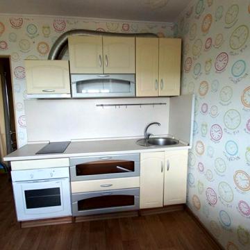 Набережна Перемоги вул., 124