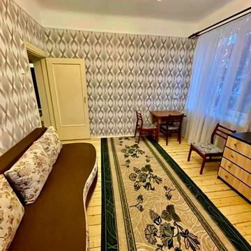 Петра Калнишевського вул., 6