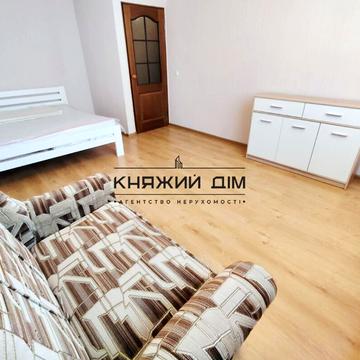 Єлизавети Чавдар вул., 5