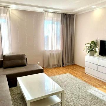 2 кімнатна квартира 60м² з ремонтом і меблями