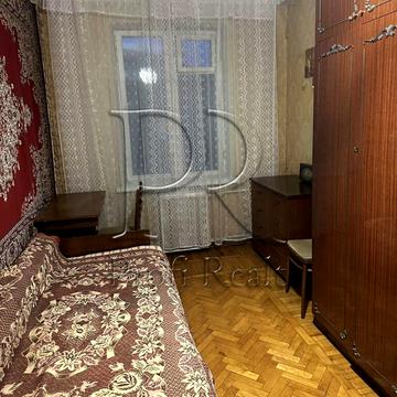 Голосіївський просп. (40-річчя Жовтня), 94/2