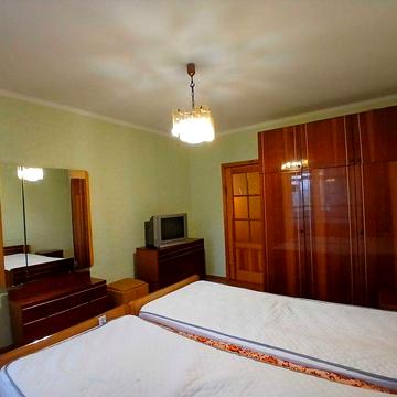 Здам теплу затишну 3 к квартиру вул Петлюри Алея кохання меблі техніка