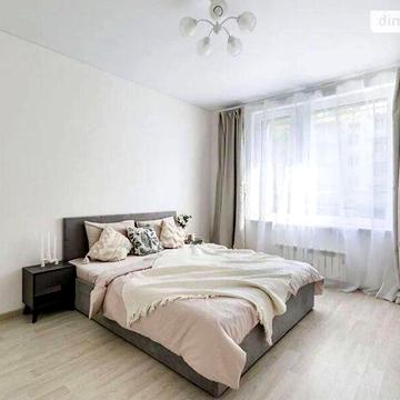 Довгострокова оренда 2к Квартира Варненська вулиця ЖК Скай Сити