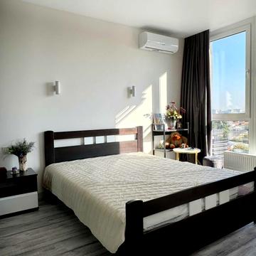 Дніпровська набережна вул., 15-Д