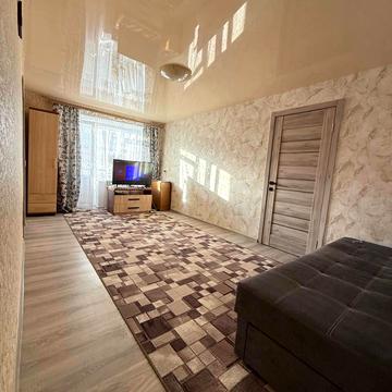 Данила Галицького вул., 5