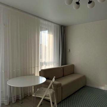 Оренда квартири Дім на Янгеля