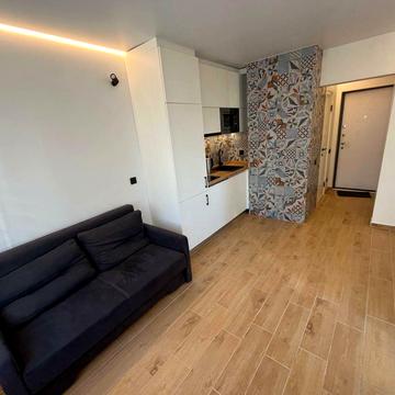 Сергія Данченка вул., 28-Б