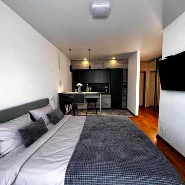 Сирецько-Садова вул., 1