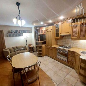 Борщагівська вул., 133