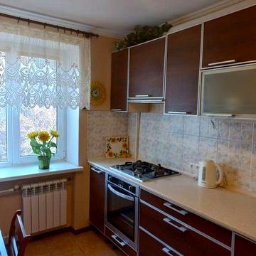 Сдам квартиру на Таирово проспект Небесной сотни д 14