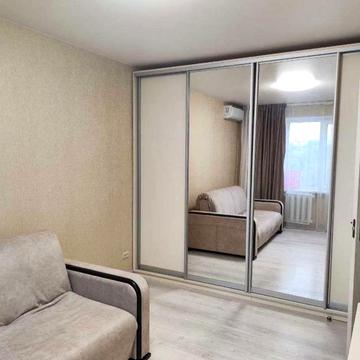 Деміївська вул., 39