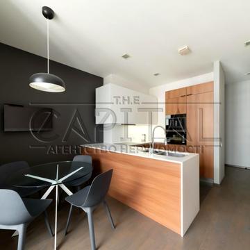 Андрія Верхогляда вул. (Михайла Драгомирова), 12