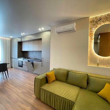 Набережна Перемоги вул., 62