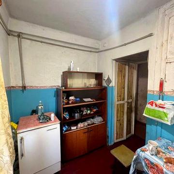 Продам 2х.ком. квартиру.Правый берег ,р-н 9 больницы