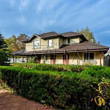 Лугова вул., 20