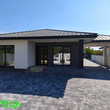 Зелена вул.