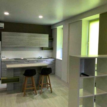 Продаж квартири з ремонтом на лівому березі (можна під інвестицію)