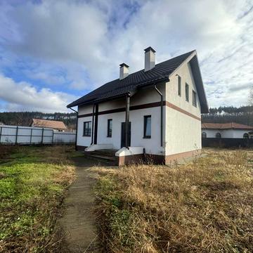 Вишеньківська вул., 13