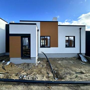 Котедж 85кв м.Рівне Новий Двір